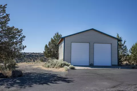 5191 SW Wildcat Ln, Culver, OR 97734
