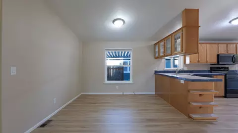 676 Brandi Way, Eagle Point, OR 97524 photo 10