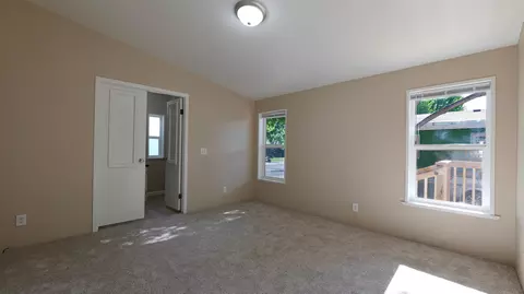 676 Brandi Way, Eagle Point, OR 97524 photo 13