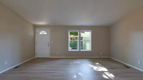 676 Brandi Way, Eagle Point, OR 97524 photo 4