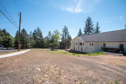 607 NW Trenton Ave, Bend, OR 97703