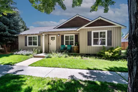 20617 Daisy Ln, Bend, OR 97702
