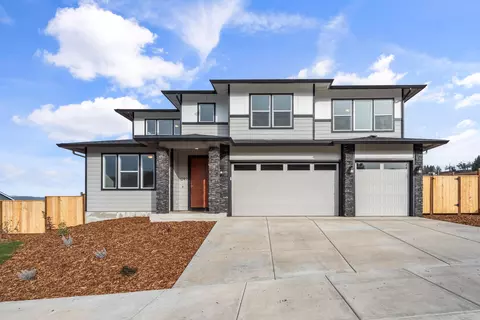 1297 Stonegate Dr #473, Eagle Point, OR 97524