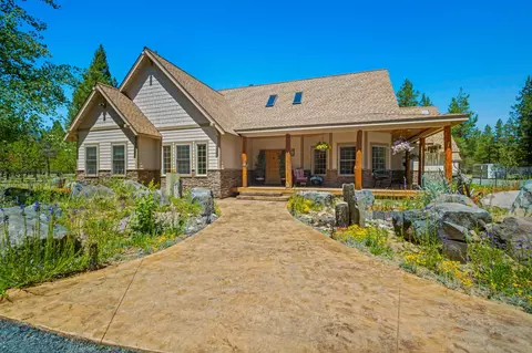 17170 Shawnee Cir, Bend, OR 97707