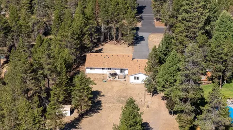 52466 Lost Ponderosa Rd, La Pine, OR 97739