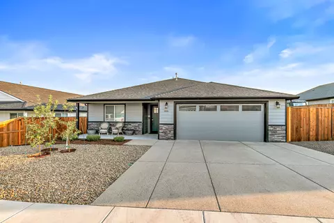 694 Nottingham Ter, Eagle Point, OR 97524 photo 36