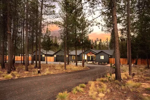 15955 Mountain View Ln, La Pine, OR 97739
