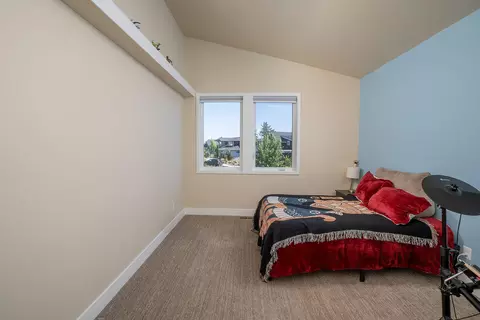 60995 SE Crane Peak Ct, Bend, OR 97702 photo 25