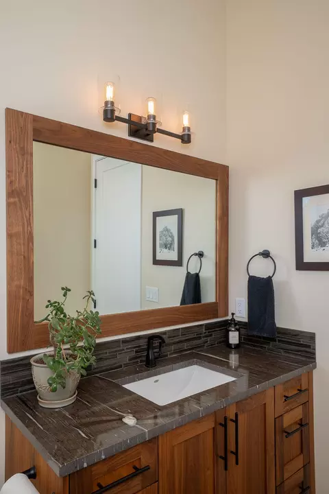 60995 SE Crane Peak Ct, Bend, OR 97702 photo 13