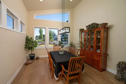 60995 SE Crane Peak Ct, Bend, OR 97702 photo 7