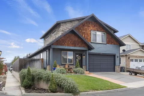 871 Holley Way, Central Point, OR 97502