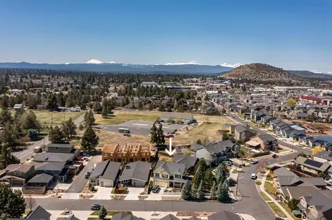 62017 Dantili Rd, Bend, OR 97701 photo 40