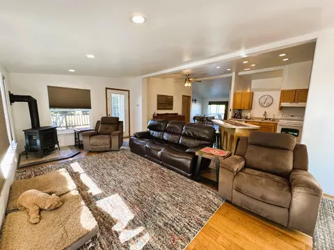 39030 Modoc Point Rd, Chiloquin, OR 97624 photo 10