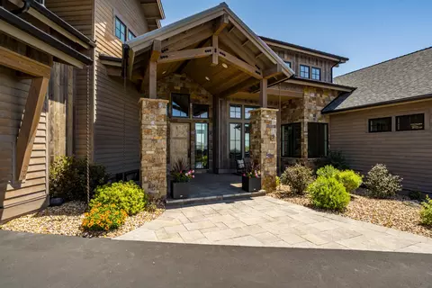 16726 SW Pinnacle Ct, Powell Butte, OR 97753