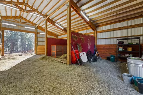16815 Derringer Rd, Bend, OR 97707 photo 38
