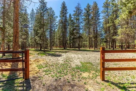 16815 Derringer Rd, Bend, OR 97707 photo 24