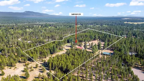 54880 Maple Dr, Bend, OR 97707