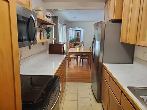 Kitchen - 753 Albert Ave, Glendale, OR 97442 photo 3 of 3