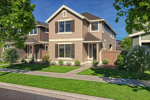 20893 SE Caldera Dr, Bend, OR 97702