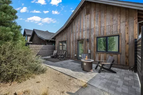 61301 Howe Way, Bend, OR 97702 photo 19