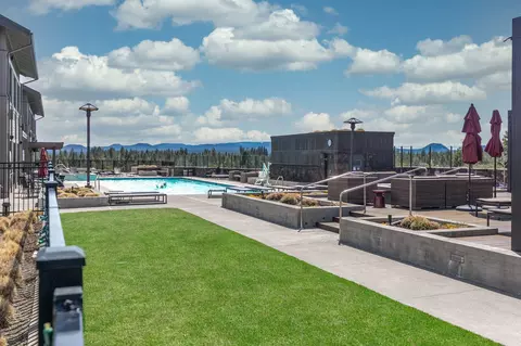 61301 Howe Way, Bend, OR 97702 photo 30