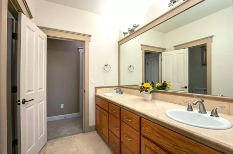 60829 Yellow Leaf St, Bend, OR 97702 photo 18