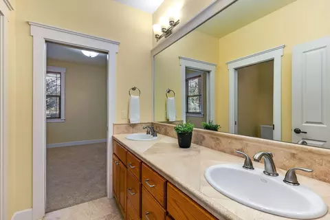 60829 Yellow Leaf St, Bend, OR 97702 photo 21