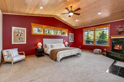60829 Yellow Leaf St, Bend, OR 97702 photo 9