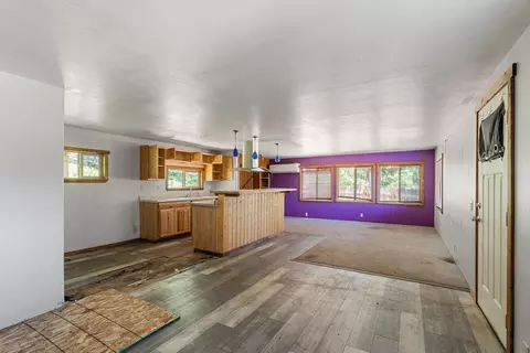 8359 Evans Creek Rd, Rogue River, OR 97537 photo 7