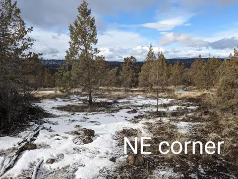 canvasback drive, Bonanza, OR 97623