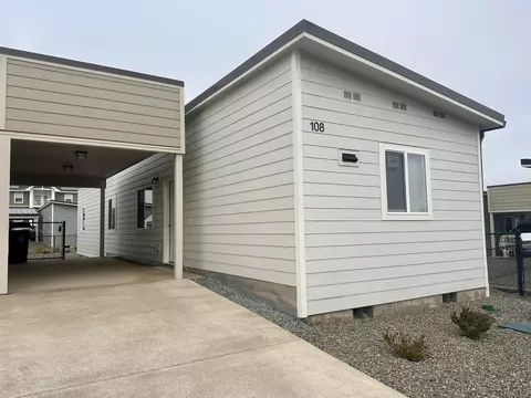 4069 S Pacific Hwy #108, Medford, OR 97501