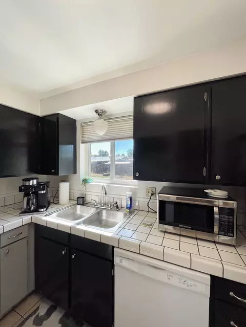 Kitchen - 3037 Clearbrook Pl, Malin, OR 97632 photo 1 of 6