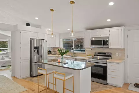 1109 W Yapoah Crater Dr, Sisters, OR 97759