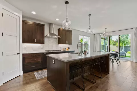 Kitchen - 60887 SW Headwaters Loop, Bend, OR 97702 photo 3 of 10