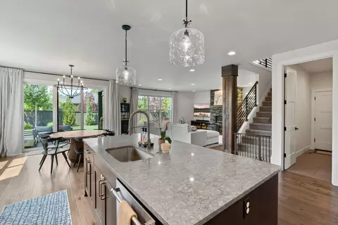 Kitchen - 60887 SW Headwaters Loop, Bend, OR 97702 photo 10 of 10