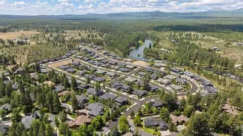View/Area - 60887 SW Headwaters Loop, Bend, OR 97702 photo 4 of 6