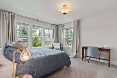 Bedroom - 60887 SW Headwaters Loop, Bend, OR 97702 photo 8 of 8