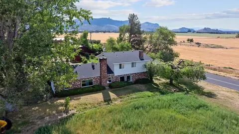 3422 SW Park Lane Ln, Culver, OR 97734