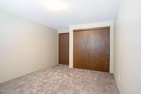 Bedroom - 501 SE Wilson Ave, Bend, OR 97702 photo 2 of 3