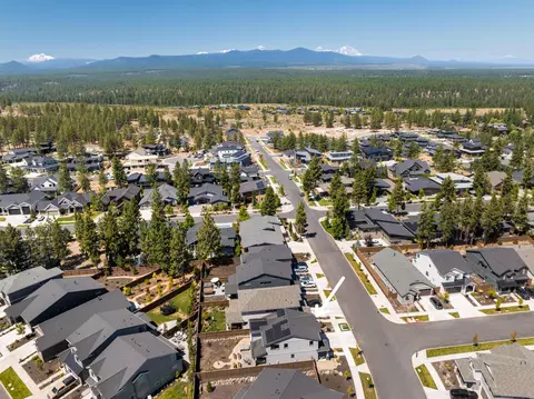 3263 NW Jesse Pl, Bend, OR 97703 photo 37