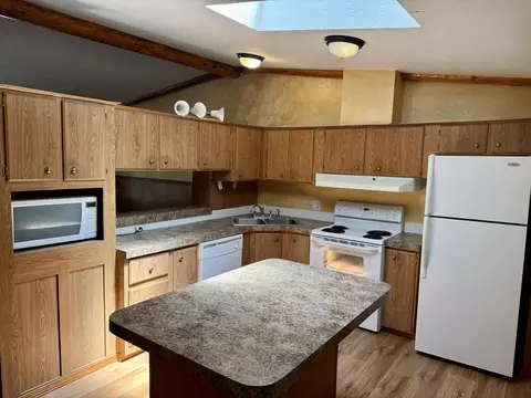 1558 Hackett Dr, La Pine, OR 97739 photo 8