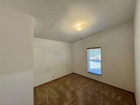 1558 Hackett Dr, La Pine, OR 97739 photo 16