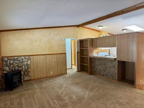 1558 Hackett Dr, La Pine, OR 97739 photo 5