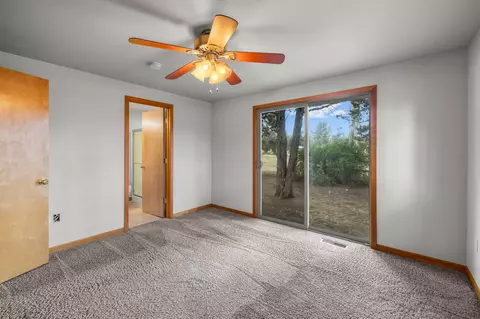 22818 Mcgrath Rd, Bend, OR 97701 photo 29