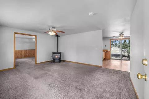 22818 Mcgrath Rd, Bend, OR 97701 photo 7