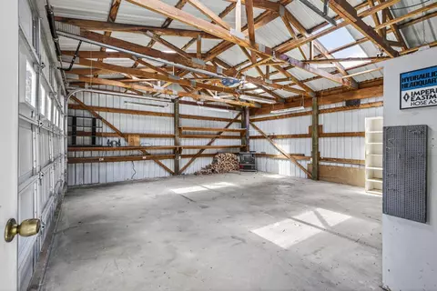 22818 Mcgrath Rd, Bend, OR 97701 photo 45