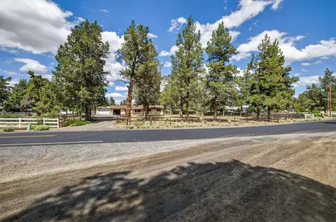22818 Mcgrath Rd, Bend, OR 97701 photo 47