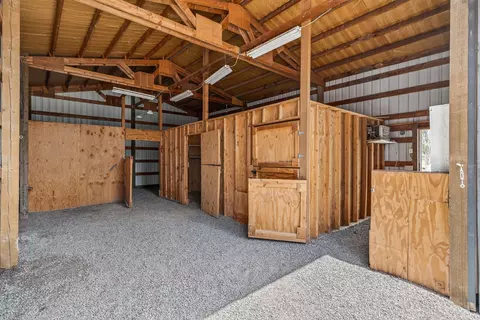 22818 Mcgrath Rd, Bend, OR 97701 photo 37