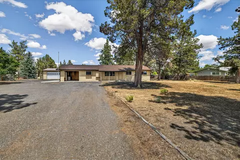 22818 Mcgrath Rd, Bend, OR 97701 photo 48