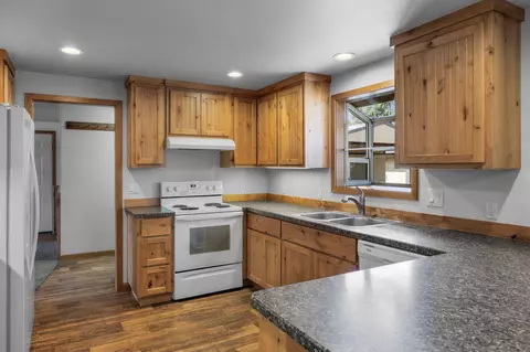 22818 Mcgrath Rd, Bend, OR 97701 photo 20
